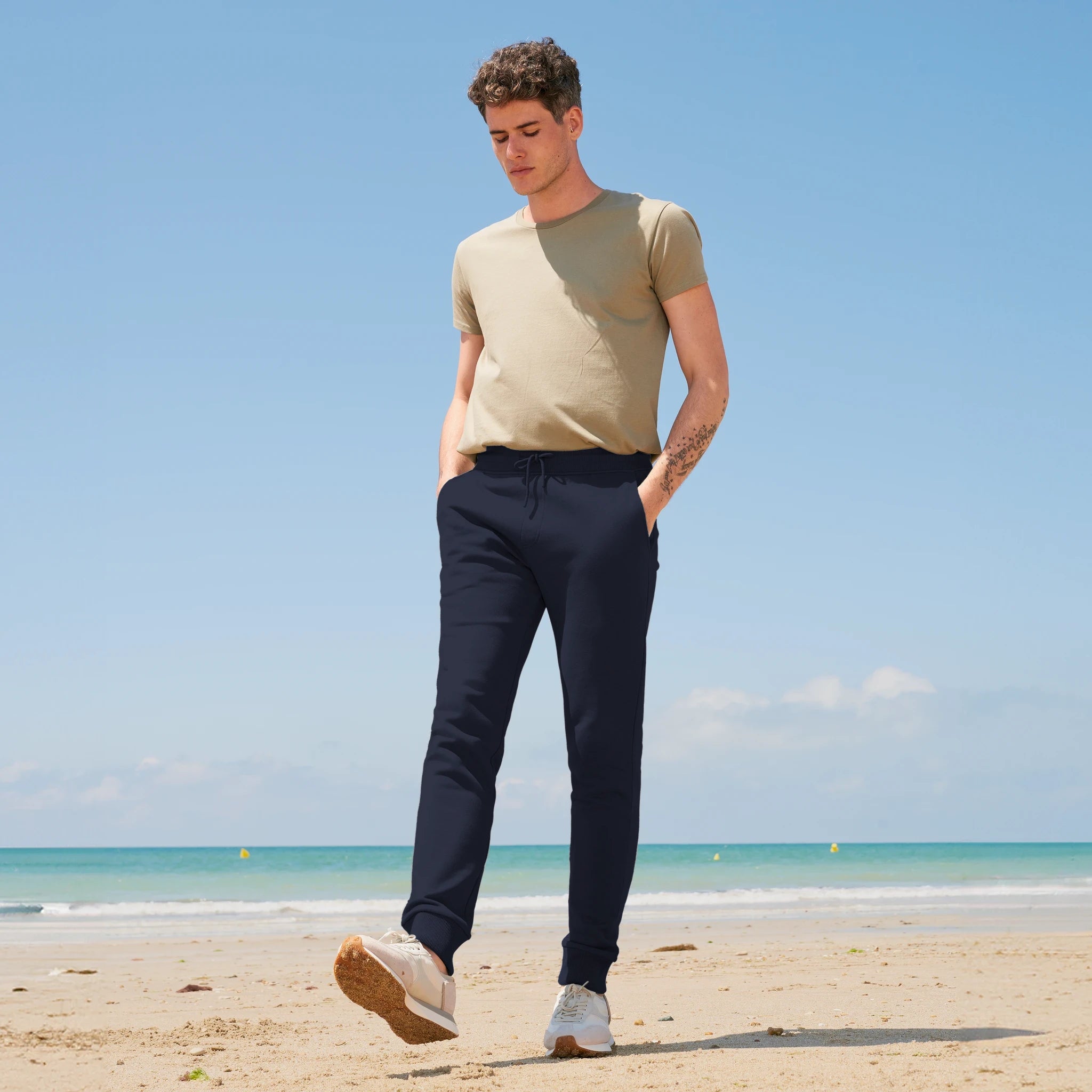 ec979ff5-5e9e-4373-a2a8-acfee019b4f8